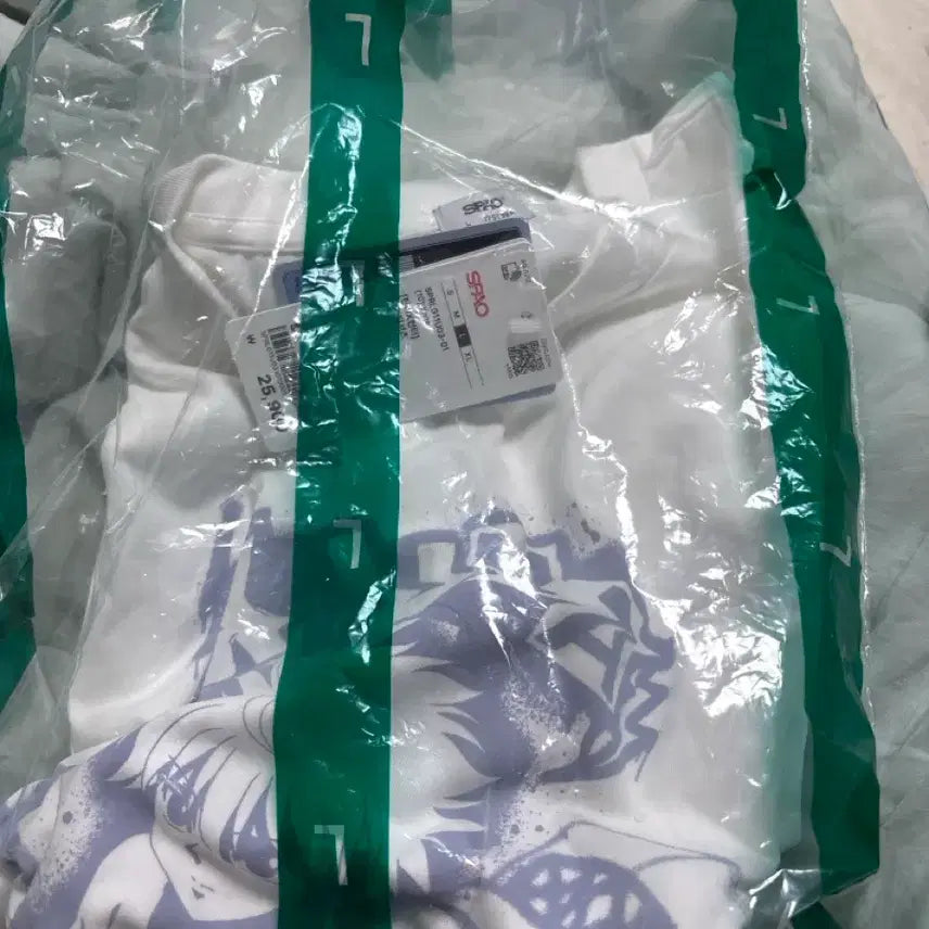 [BUNJANG] SPAO Hunter x Hunter Kirua Short Sleeve T-Shirt L Size / L사이즈 미개봉 새상품 키르아 스파오 헌터X헌터 반팔티 헌터헌터