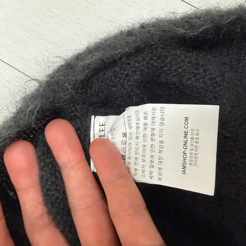 [BUNJANG] Auralee Mohair Knit Sweater / 한글택) 오라리 모헤어 니트 3 사이즈  찢김 구멍 오염 일체 없습니다