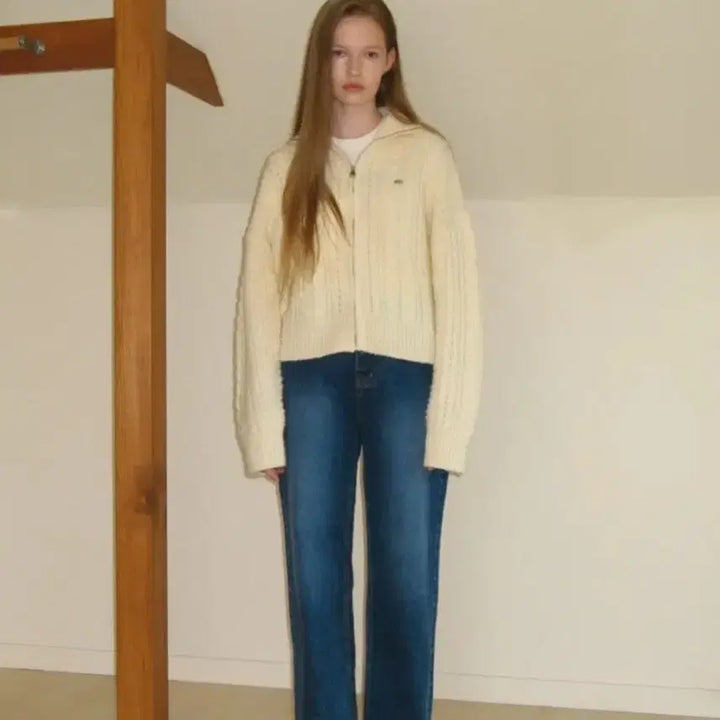 [BUNJANG] Somewherebut Better Ivory Cable Knit Full Zip Up / 썸웨어버터 아이보리 케이블 니트 풀 집업 아이보리