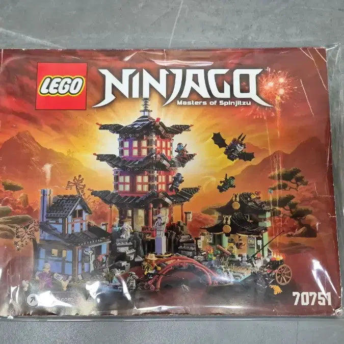 [SOLD OUT] 레고 닌자고 에어짓주 신전 70751 (건물)1회조립(무료배송)주말특가!