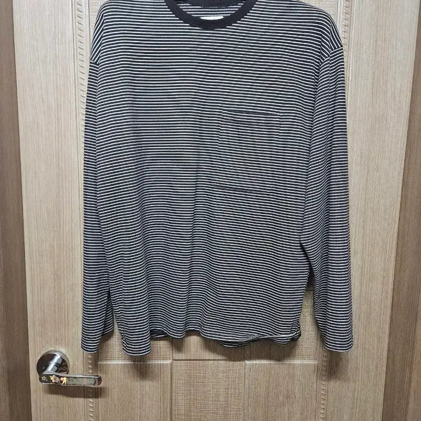 [BUNJANG] Rough Side 25SS Pin Stripe Long Sleeve Bark / 2) 러프사이드 스트라이프 롱슬리브 바크