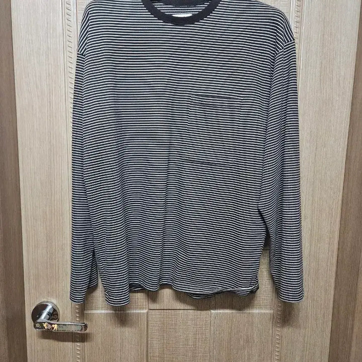 [BUNJANG] Rough Side 25SS Pin Stripe Long Sleeve Bark / 2) 러프사이드 스트라이프 롱슬리브 바크