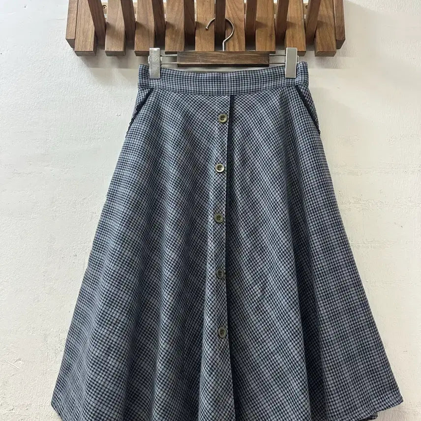[BUNJANG] Axes Femme Check Pattern Button Flare Skirt / 일본빈티지 엑시즈팜 Axes Femme 체크 패턴 버튼 플레어 스커트