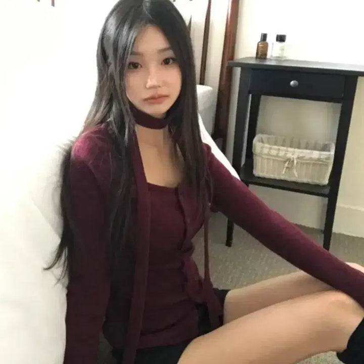 [BUNJANG] Ablley Burgundy Scarf Top / 에이블리 버건디 머플러 상의 옷