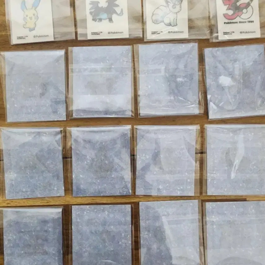 [SOLD OUT] 30주년 포켓몬 띠부실 16종 +2 (급처)