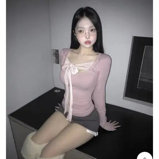 [SOLD OUT] 새상품) meego 리본 티셔츠 발레코어 에이블리 지그재그