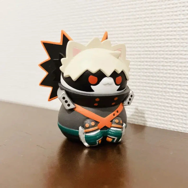 [BUNJANG] My Hero Academia Bakugo Mega Cat Figure / 나의 히어로 아카데미아 바쿠고 메가캣
