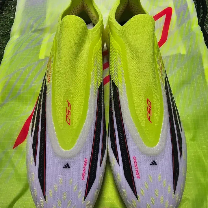 [SOLD OUT] [한정수량타임세일]F50 엘리트 LL AG Born for goals팩