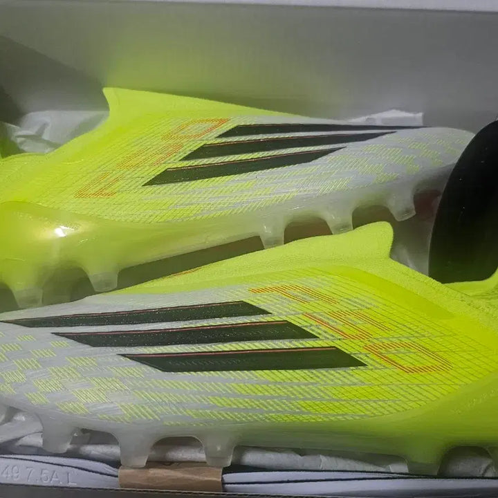 [SOLD OUT] [한정수량타임세일]F50 엘리트 LL AG Born for goals팩