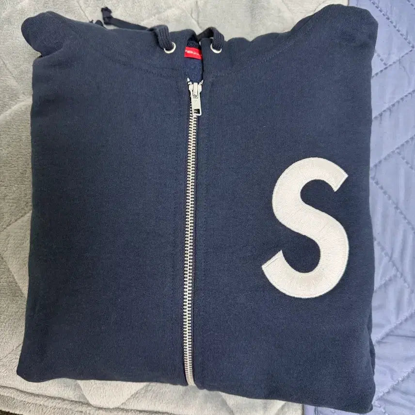 [BUNJANG] Supreme S Logo Navy Hoodie / [L]슈프림s로고 후드집업 네이비