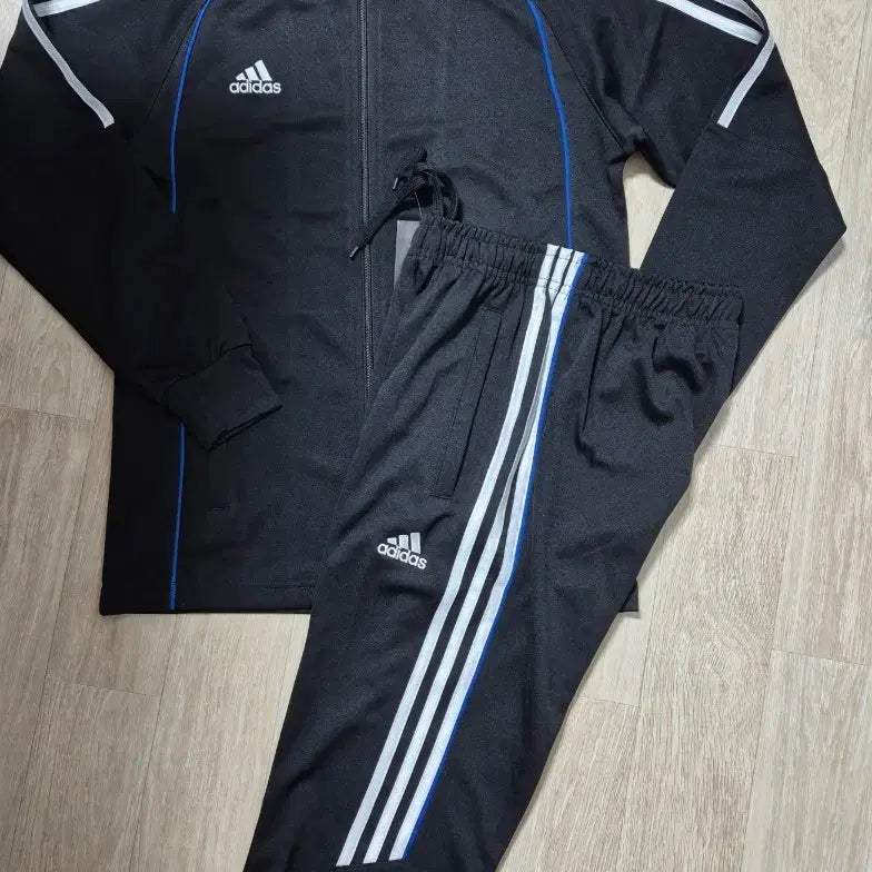 [BUNJANG] Adidas Three Stripes Training Suit Set Black / 아디다스 삼선 트레이닝복 세트 블랙