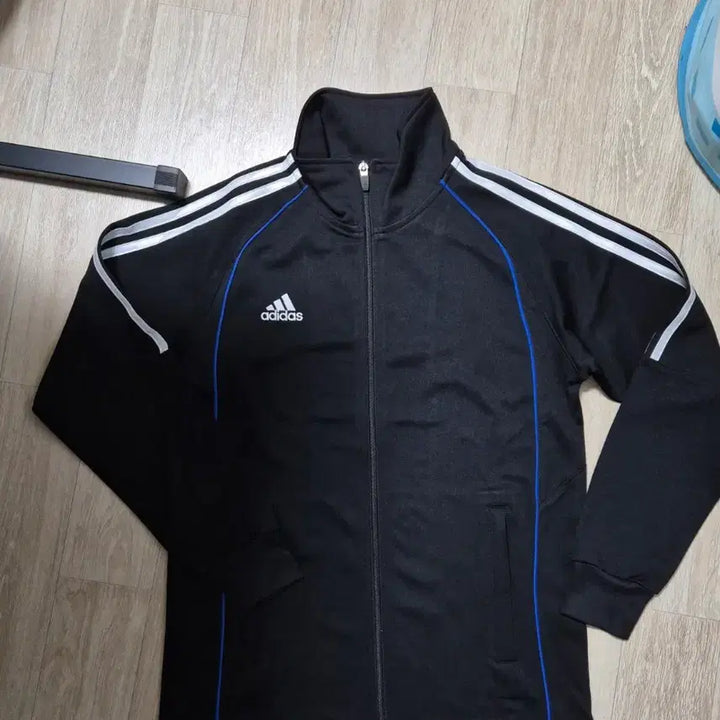 [BUNJANG] Adidas Three Stripes Training Suit Set Black / 아디다스 삼선 트레이닝복 세트 블랙