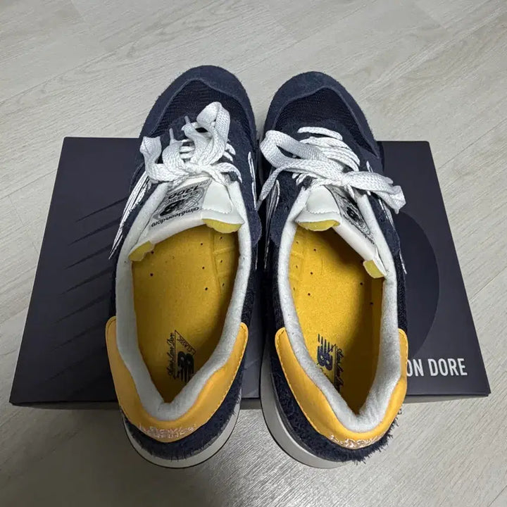 [SOLD OUT] (265)뉴발란스x에임레온도르 1300 네이비