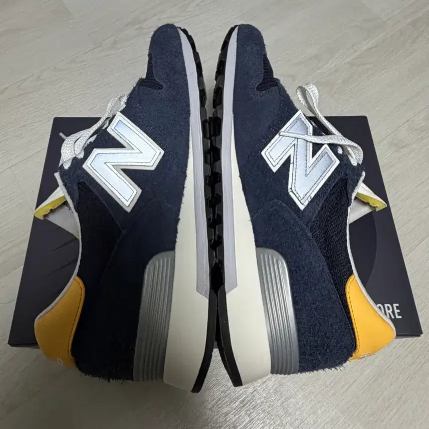 [SOLD OUT] (265)뉴발란스x에임레온도르 1300 네이비