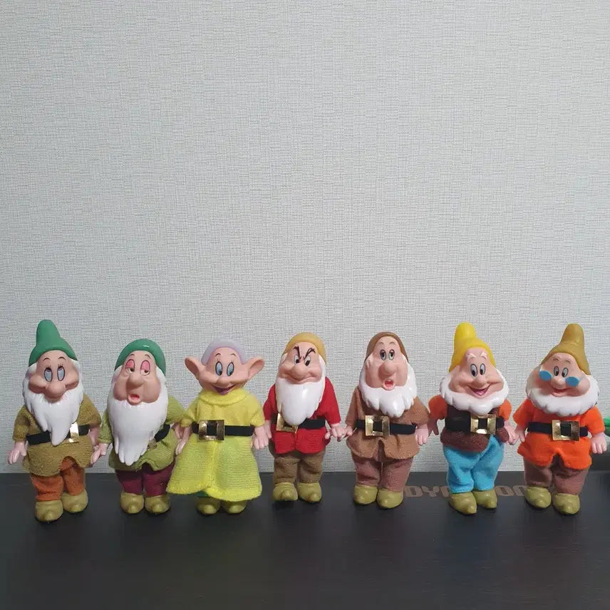 [BUNJANG] Disney Snow White and Seven Dwarfs Figure Set / 디즈니 백설공주 일곱난쟁이