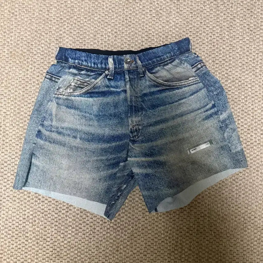 [BUNJANG] Satisfy Denim Shorts / 새티스파이 데님 쇼츠 s