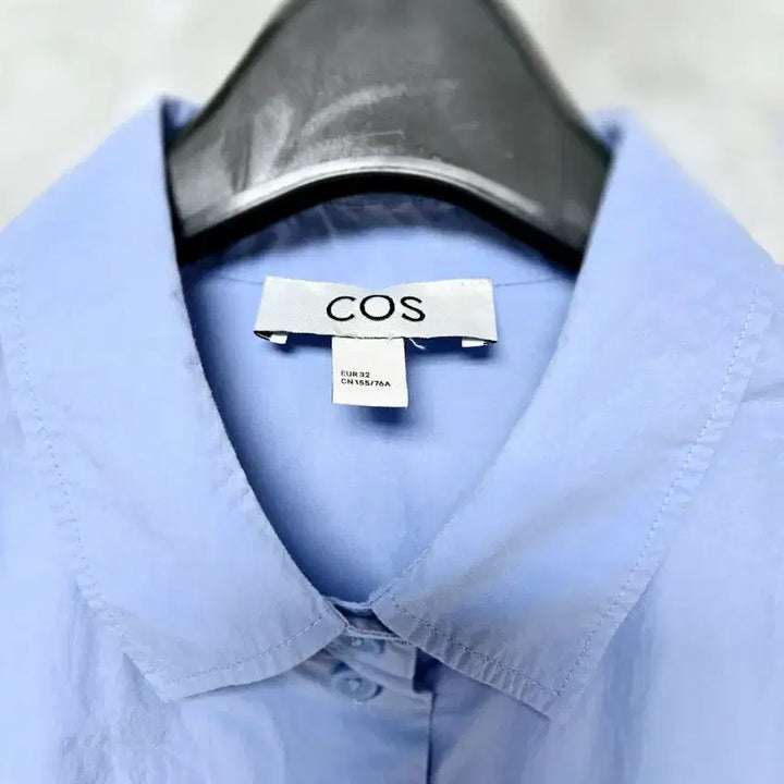 [SOLD OUT] COS 코스 반팔 셔츠 하늘색