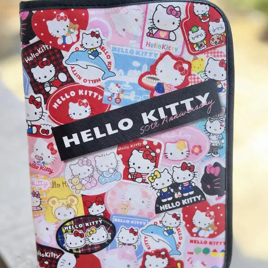 [BUNJANG] Hello Kitty Wiggle Pattern Big Pouch / 헬로키티와글와글패턴빅파우치 헬로키티다용도멀티파우치