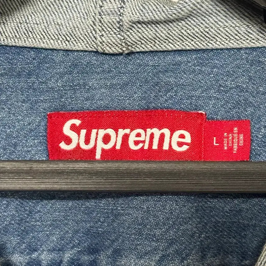 [SOLD OUT] 슈프림 25SS 후드 데님 셔츠 워시드 인디고