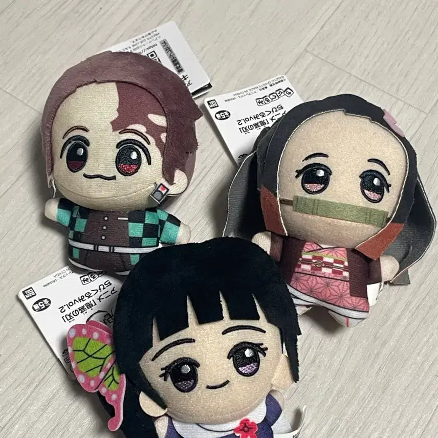 [BUNJANG] Demon Slayer Tsuyuri Kanao Doll / 귀멸의 칼날 츠유리 카나오 인형 판매합니다!!