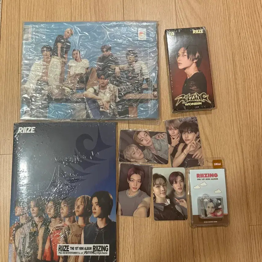 [BUNJANG] RIIZE RIIZING Album + Photocard Bundle Set / 라이즈 RIIZING 앨범 + 포카
