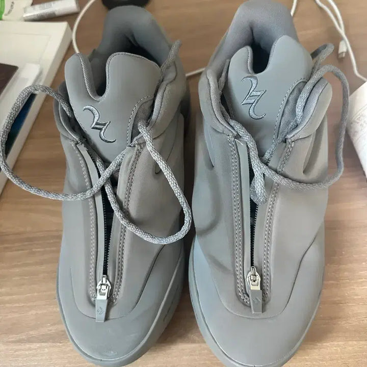 [BUNJANG] Shai 001 Gray Sneakers / Shai 001 gray 판매 합니다!