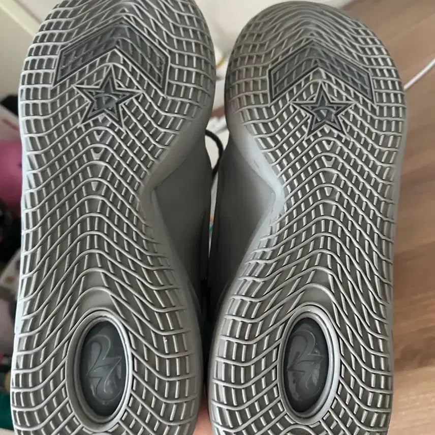 [BUNJANG] Shai 001 Gray Sneakers / Shai 001 gray 판매 합니다!