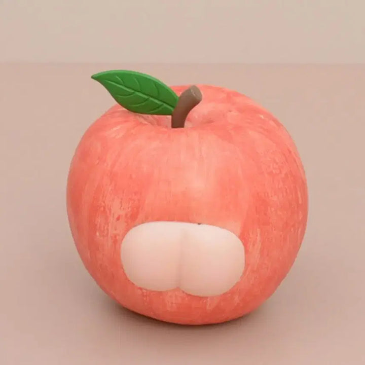 [BUNJANG] Crayon Shin-chan Apple Figure / 짱구 사과 피규어