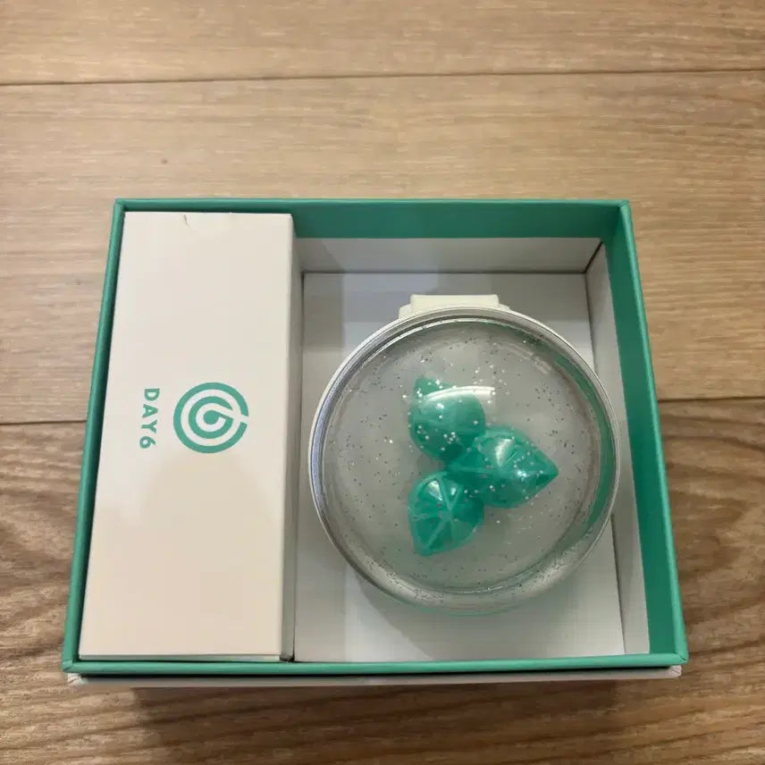 [SOLD OUT] [박스O] 데이식스 마데워치 ver.3 팔아요