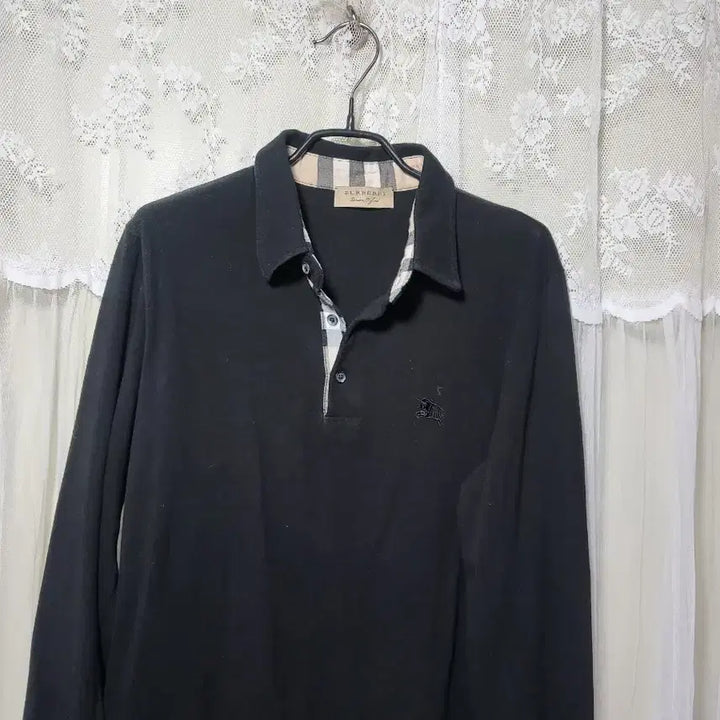 [SOLD OUT] 버버리 블랙 긴팔 폴로티셔츠