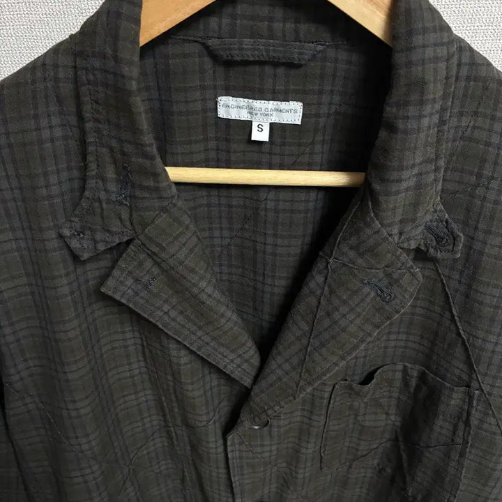 [SOLD OUT] 엔지니어드가먼츠 로이터 자켓 핀턱스몰플레이드 S사이즈