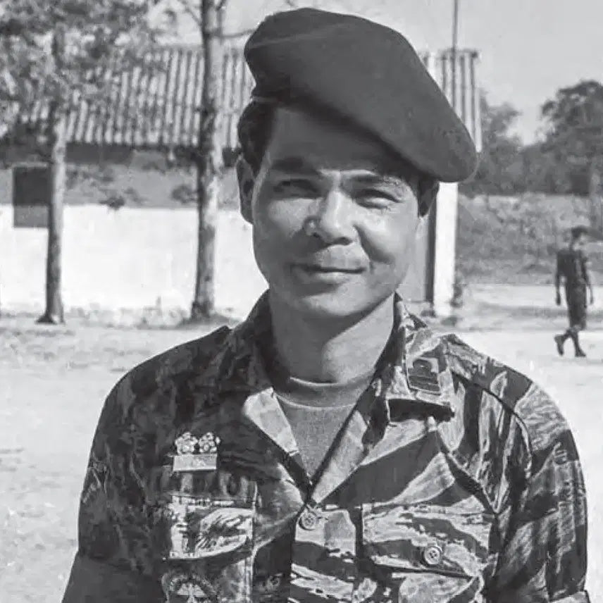[BUNJANG] South Vietnam Marine Corps Beret &amp; Patch Replica (Vietnam War Era) / 베트남전쟁 남베트남군 해병대 베레모, 패치