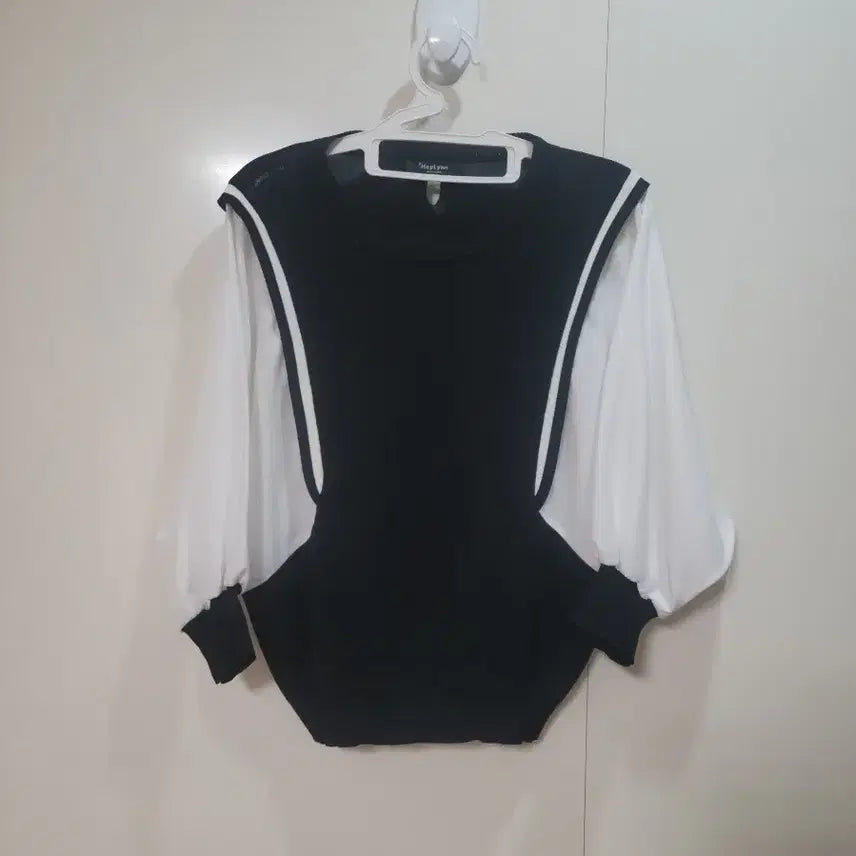 [BUNJANG] Haylynn White Chiffon Knit Mix-Match Blouse / Haylynn 니트 화이트 쉬폰 배색 블라우스