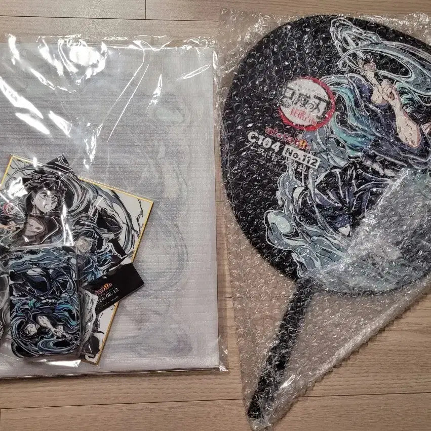 [SOLD OUT] 택포30)무이치로 엔드롤 빅아크릴+부채+색지/뱃지/틴케이스/카드 풀박