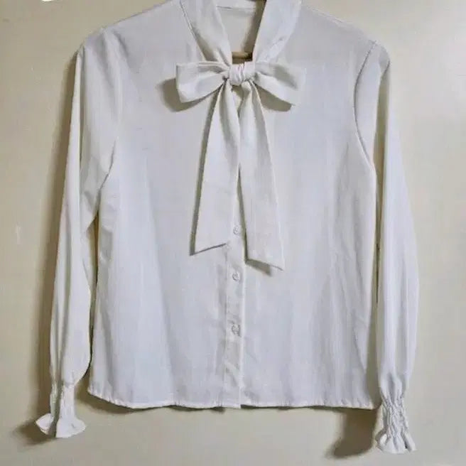 [SOLD OUT] 화이트 리본 블라우스 2벌 일괄 가격