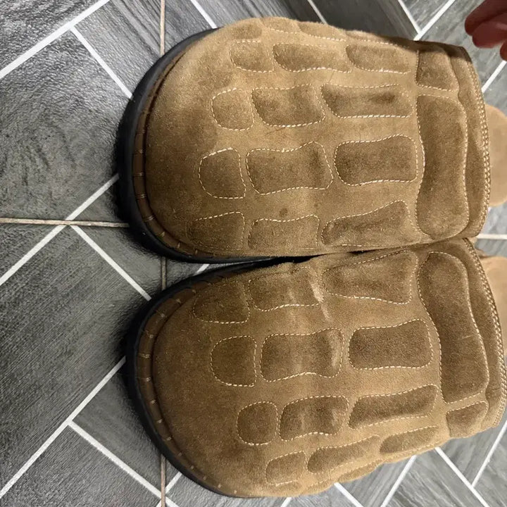 [BUNJANG] Kinch Lee Yebon Mules Size 270 / 킨치 이예본 뮬 270사이즈 풀박