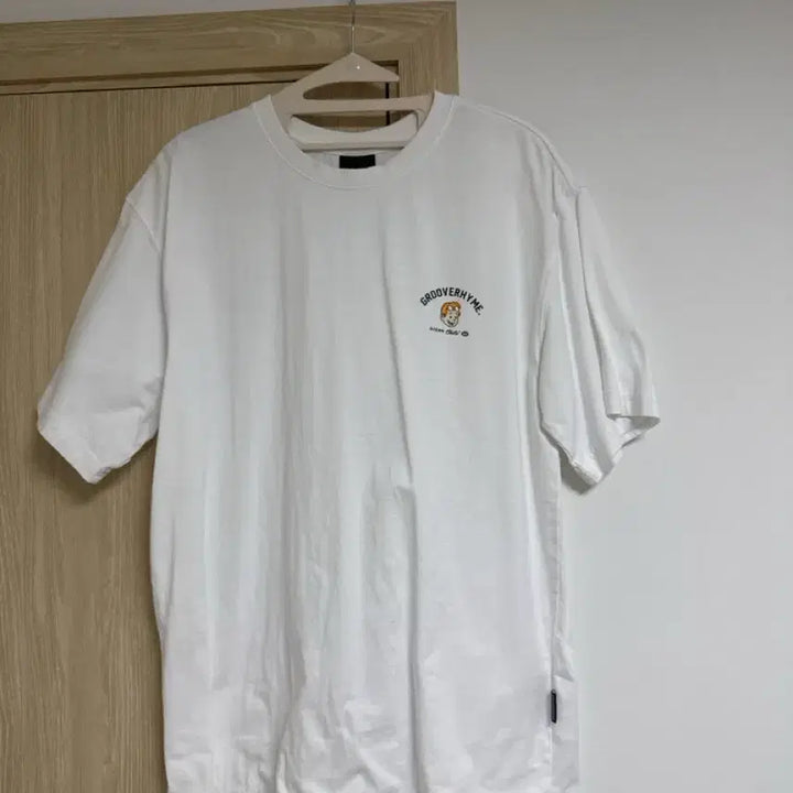 [BUNJANG] Grooverhyme White Short Sleeve T-shirt / 그루브라임 반팔 흰색