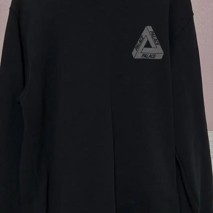 [BUNJANG] Palace Slub Crew Black (M) - Crewneck / 팔라스 Slub crew black (M)