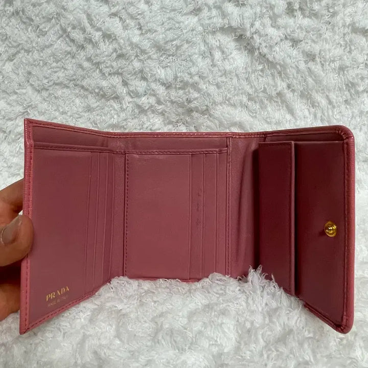 [BUNJANG] Prada Saffiano Geranium Pink Bi-fold Wallet 1MH176 / 프라다 반지갑 제라늄 핑크 1MH176