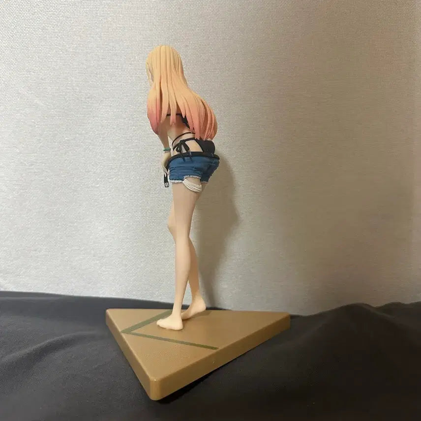 [SOLD OUT] 세가 루미나스타 그비스크돌은사랑을한다 키타가와 마린 피규어