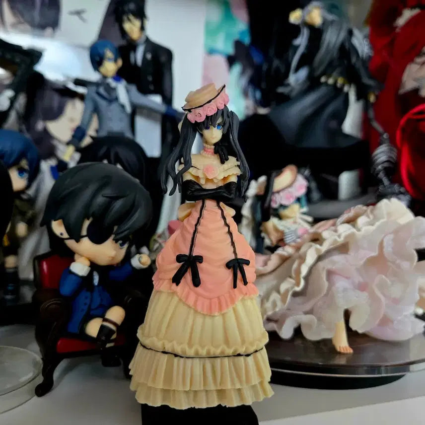 [BUNJANG] Black Butler Ciel Phantomhive Figure / 흑집사 고전 희귀 시엘 울새 피규어