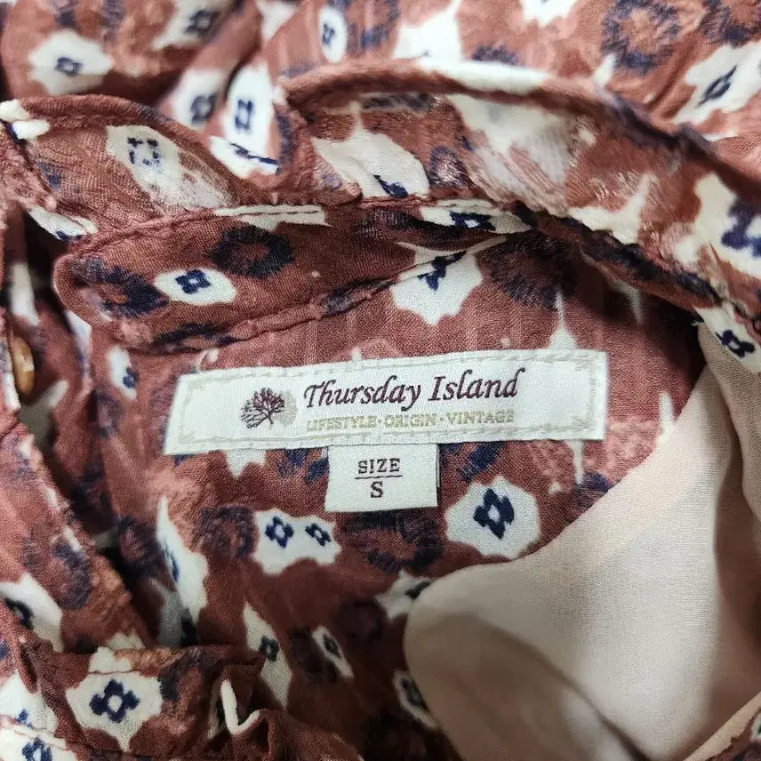 [SOLD OUT] 써스데이아일랜드 쉬폰원피스