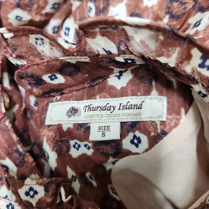 [SOLD OUT] 써스데이아일랜드 쉬폰원피스