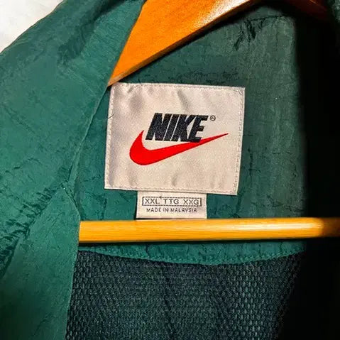[BUNJANG] Nike Vintage Green Woven Windbreaker Jacket XXL / 아메리카 빈티지 나이키 그린 우븐 바람막이 자켓 빅사이즈 xxl