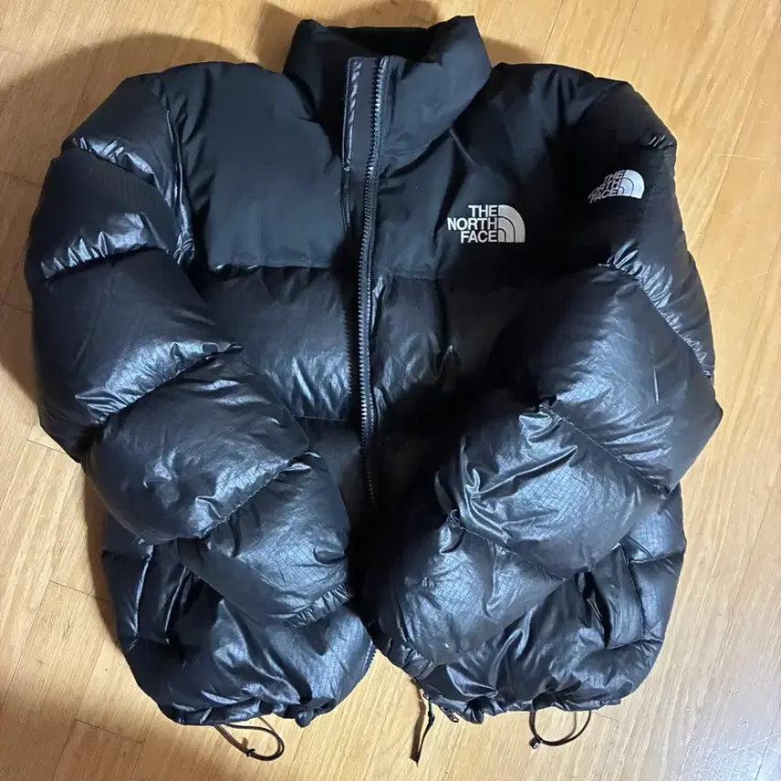 [SOLD OUT] 노스페이스 눕시 25fw (상태좋음)
