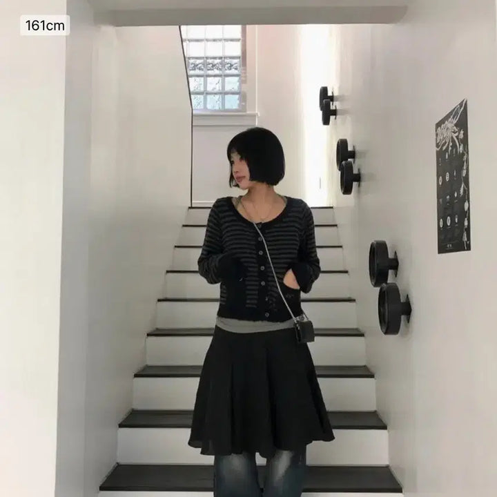 [BUNJANG] AZON NUT POCKET CARDIGAN STRIPE BLACK / 애즈온 NUT POCKET CARDIGAN