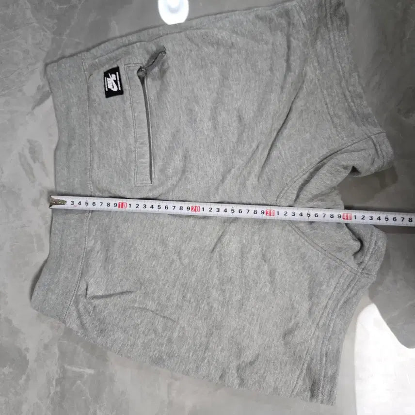 [BUNJANG] Nike SB Gray Training Shorts S / 나이키 SB 그레이 트레이닝 반바지 S