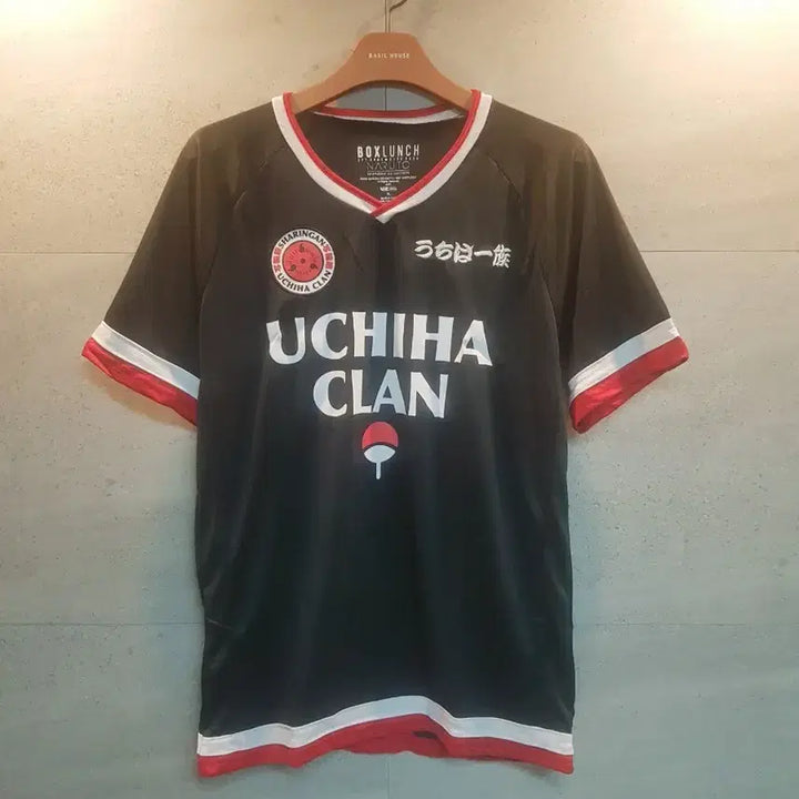 [BUNJANG] BOX LUNCH Naruto Uchiha Itachi T-shirt / BOX LUNCH .나루토 반팔티. 미착!