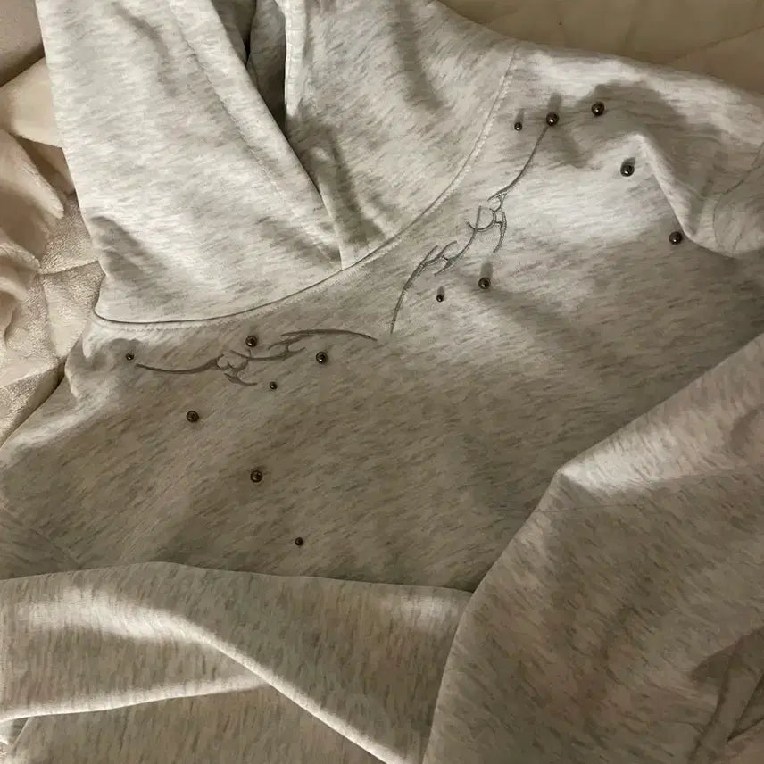[BUNJANG] Header Pattern Hoodie / 헤더 무늬 후드티