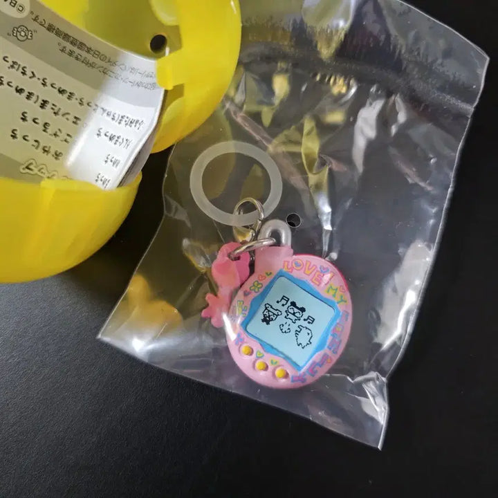 [BUNJANG] Bandai Famitama Pink Tamagotchi Gacha / 패미타마 핑크 다마고치 가챠 메지루시 3탄 판매합니다. 미개봉!